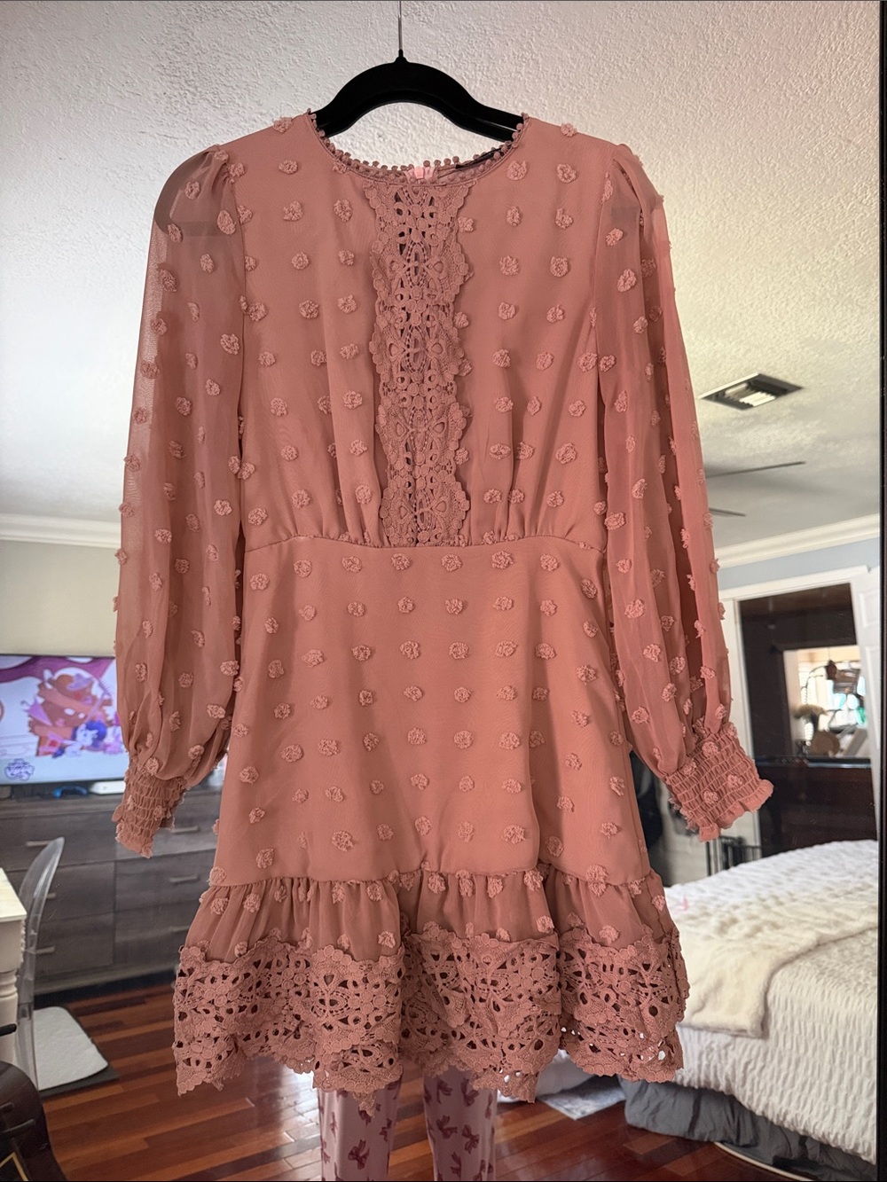 Simple Dusty Rose Crochet-Trim Long Sleeve Mini Dress